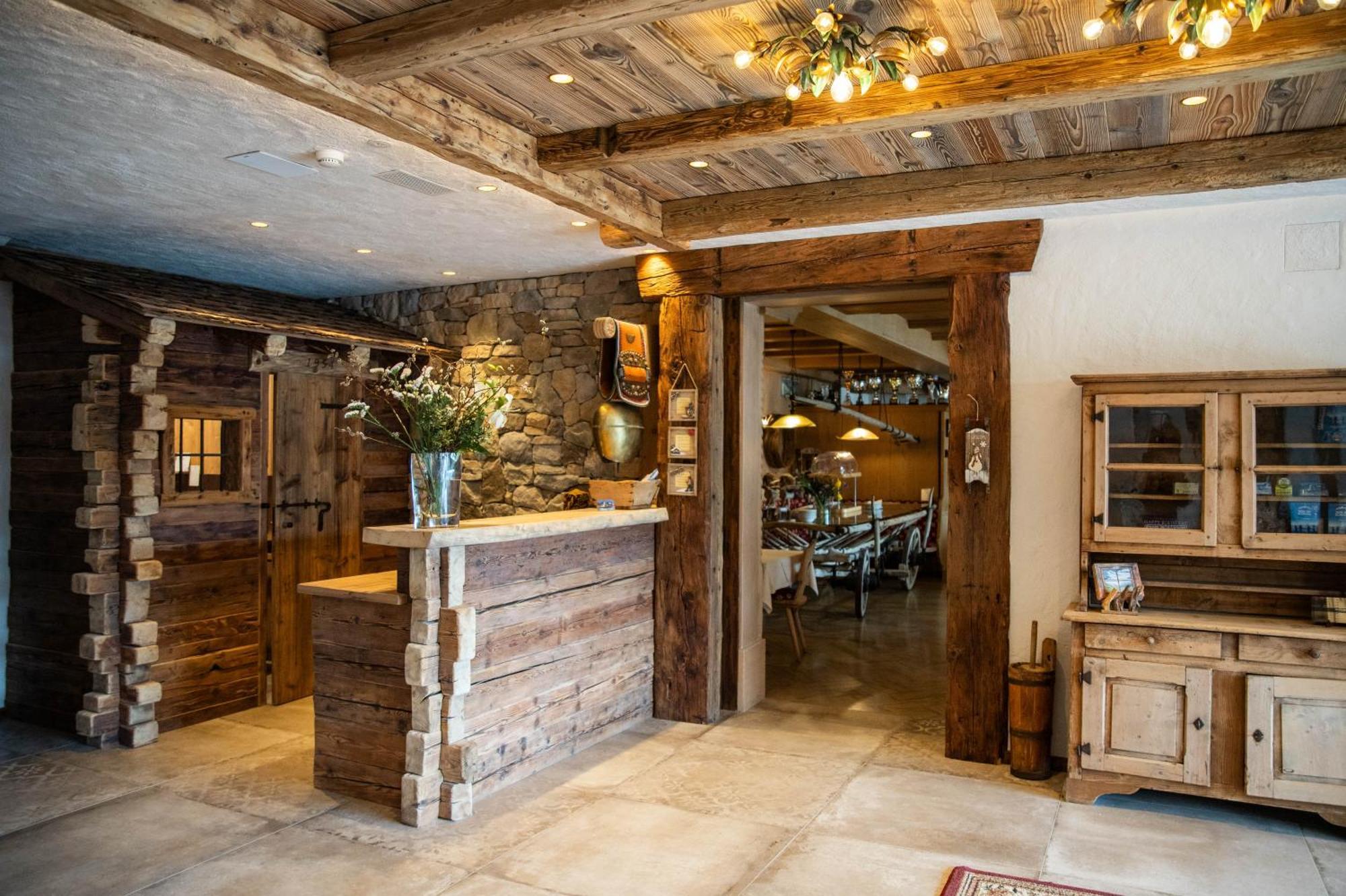 Hotel La Montanina Livigno Eksteriør billede